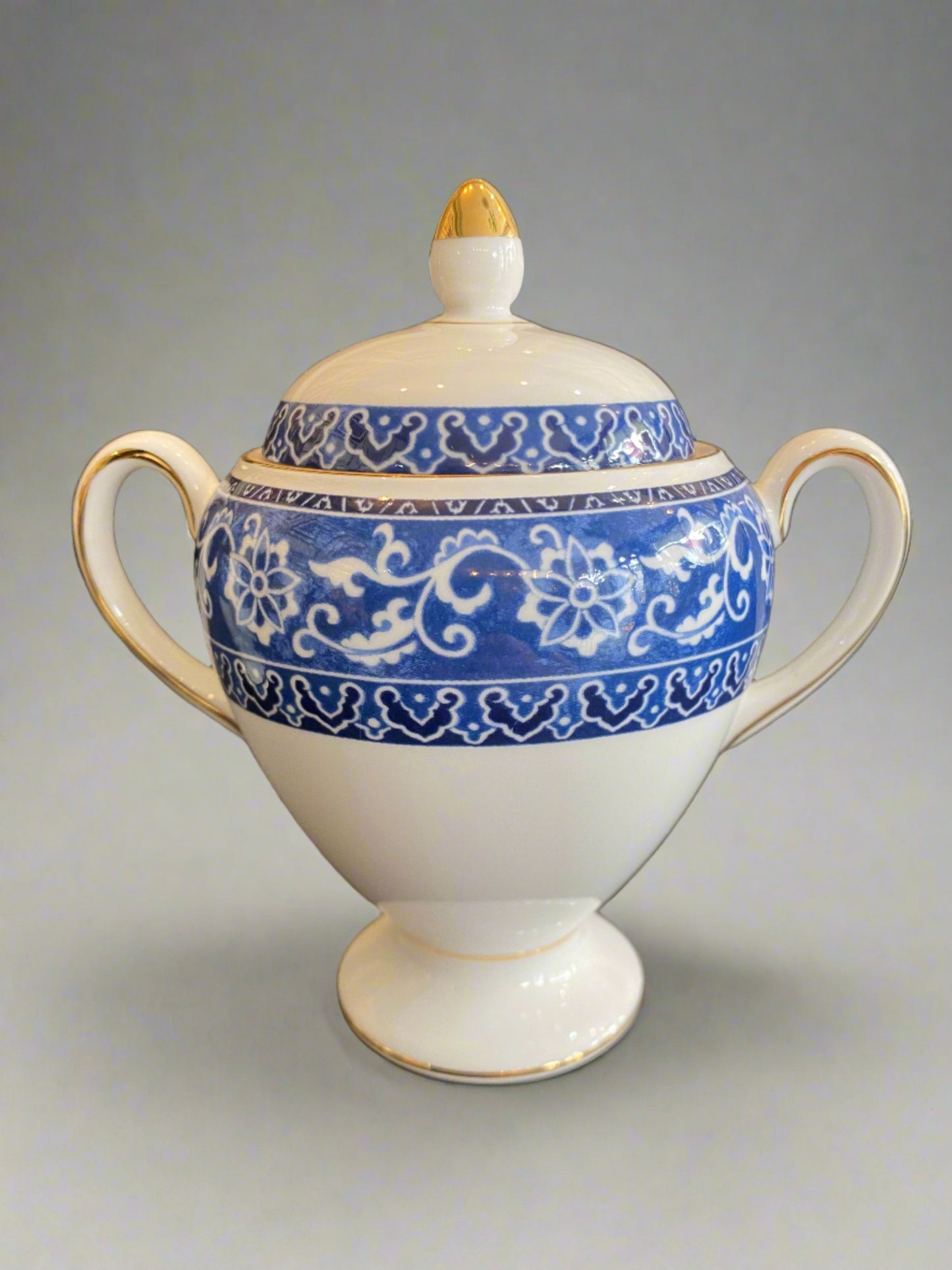 Wedgwood Bokhara pattern sugar bowl