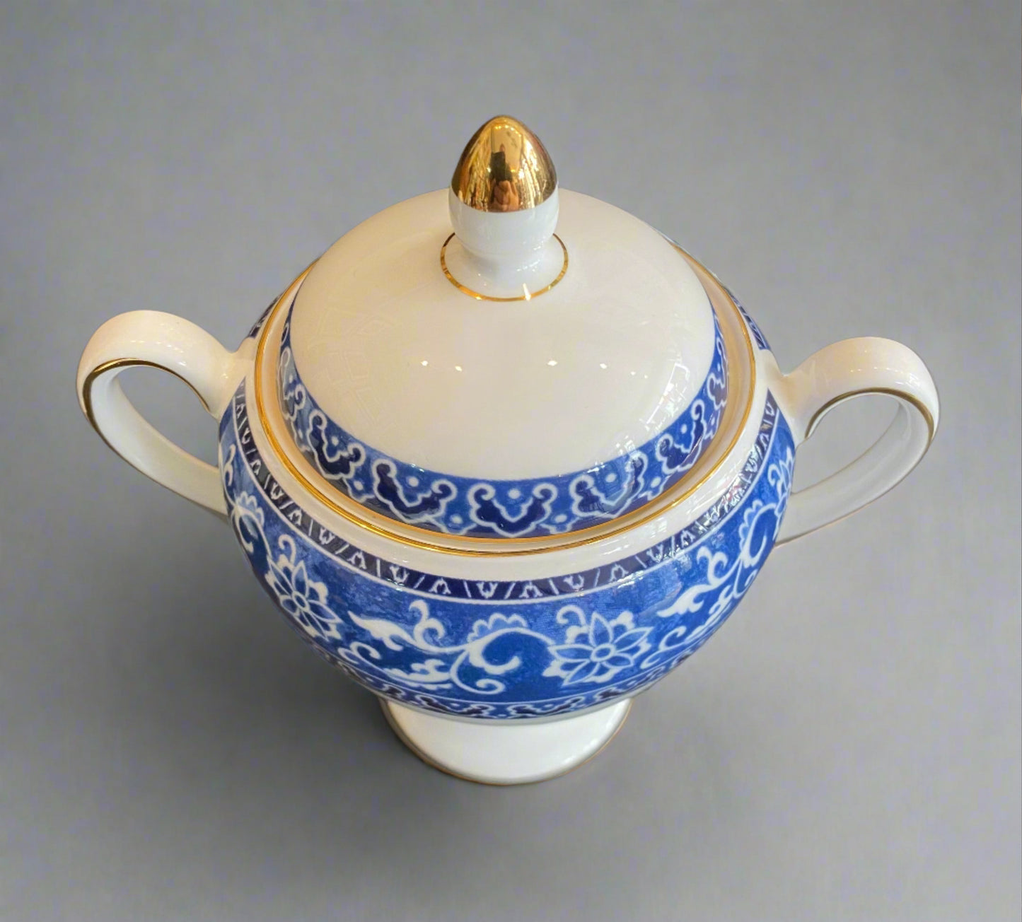 Wedgwood Bokhara pattern sugar bowl